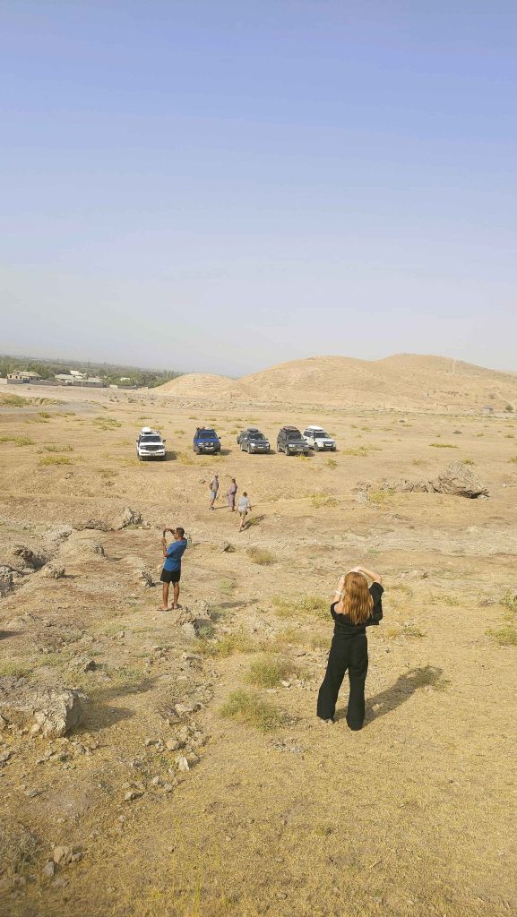 Džipu tūre uz Pamira traktu ar tūrisma aģentūru unotravel